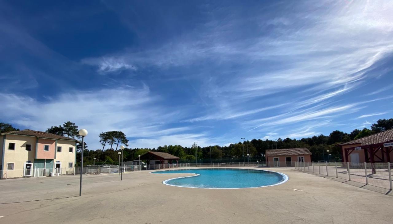 Soustons plage Maison terrasse pour 2 à 3 pers les villas du lac Wifi Piscine Tennis Exterior foto