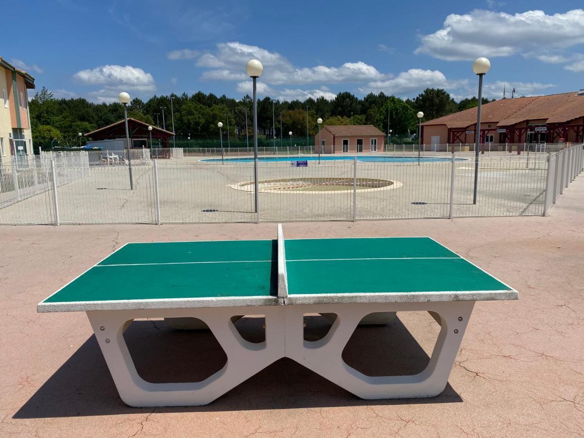 Soustons plage Maison terrasse pour 2 à 3 pers les villas du lac Wifi Piscine Tennis Exterior foto